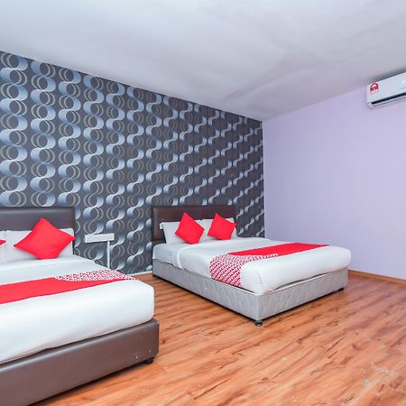Oyo 503 Hotel Aromas Jb Джохор-Бару Екстер'єр фото
