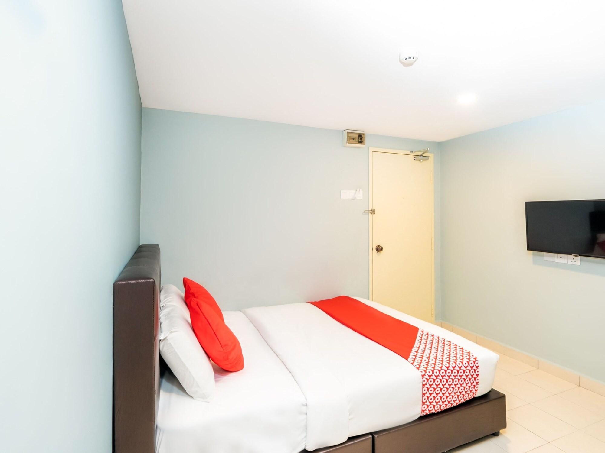 Oyo 503 Hotel Aromas Jb Джохор-Бару Екстер'єр фото